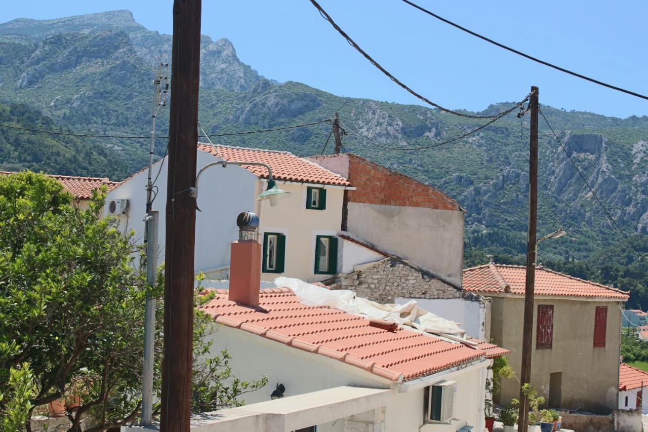 στούντιο πηνελόπη * Κοκκάρι
